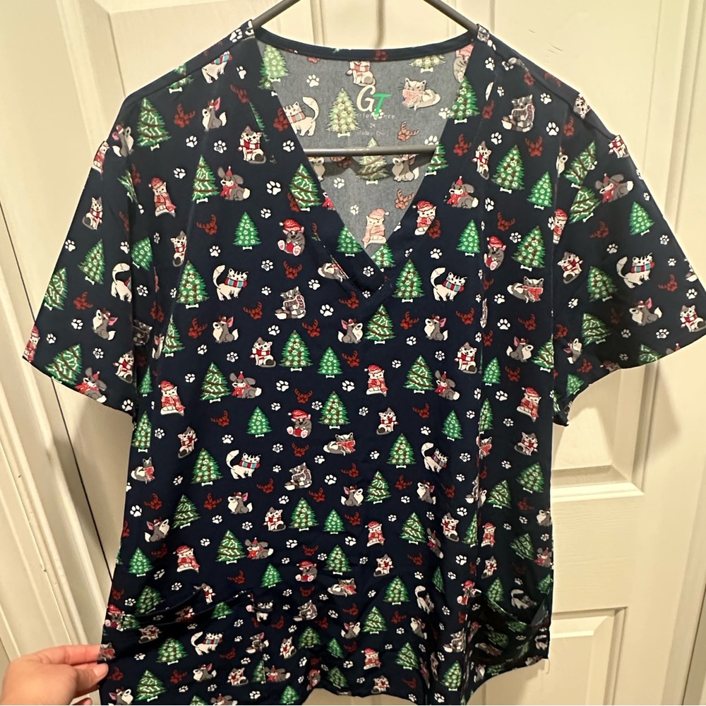 Christmas Holiday Dog & Cat Scrub Top